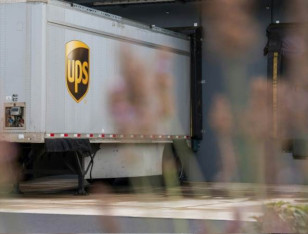 قفزت أسهم UPS بأكثر من 22% في بداية التداول بعد الأرباح