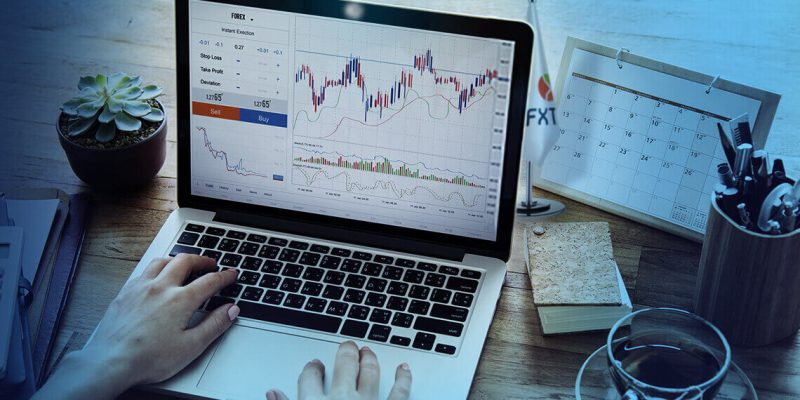 أفضل شركات التداول عبر الإنترنت الموثوقة للتداول 2023